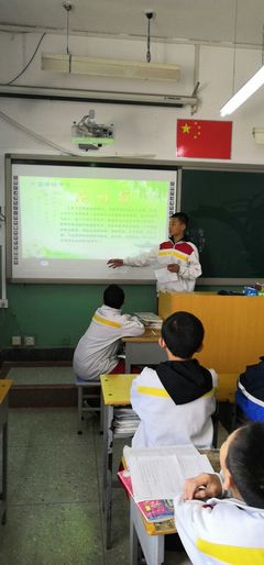 保定市列電中學清明祭英烈活動